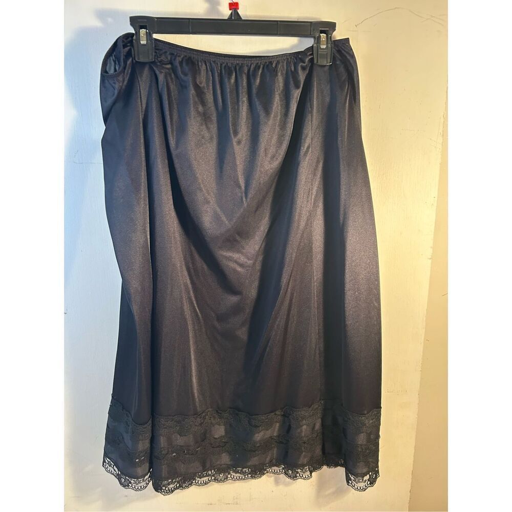 Black nylon slip xxl lace trim‎ Vanity Fair